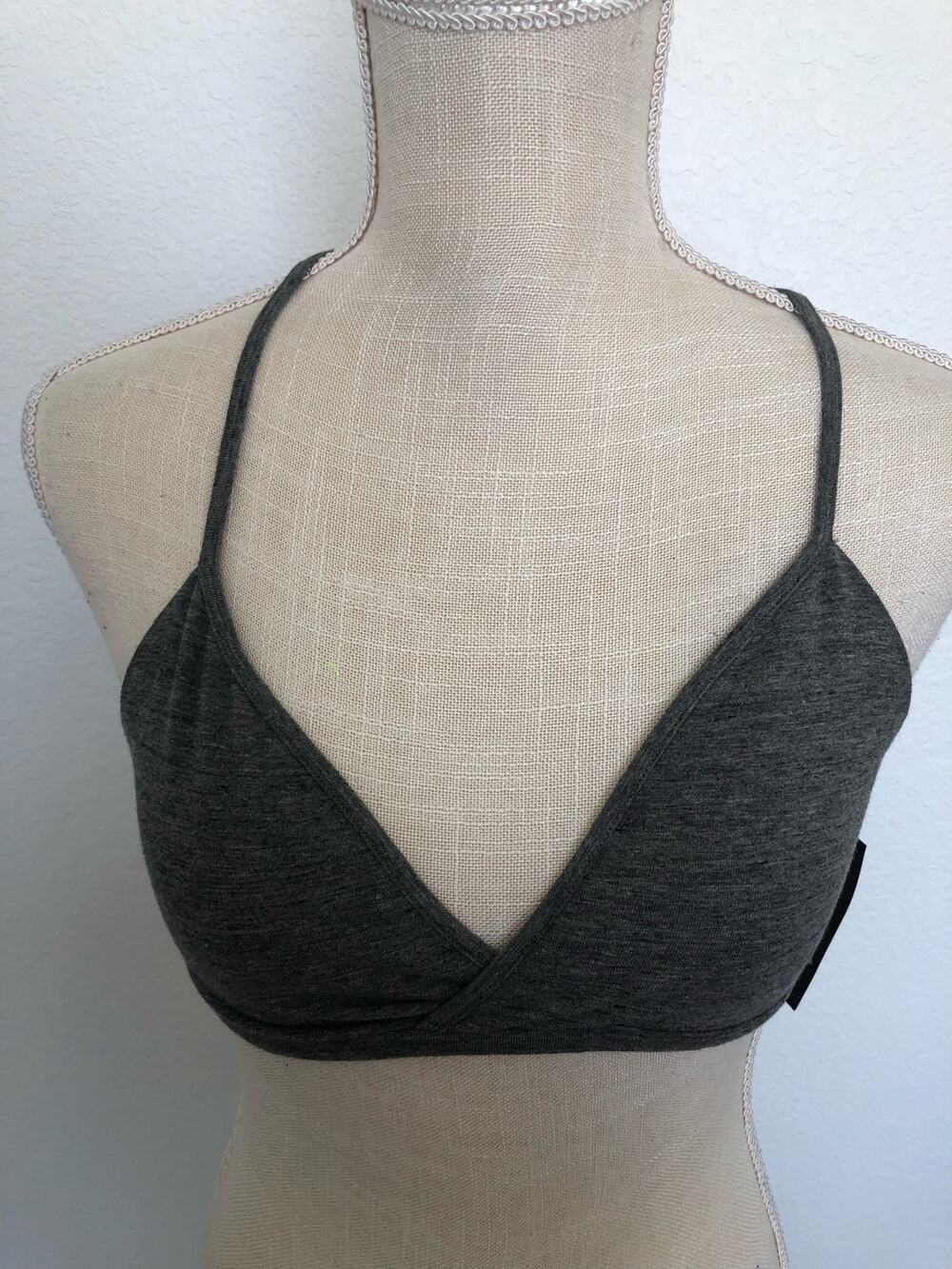 Chaser Gray Criss Cross Strappy Bralette - M